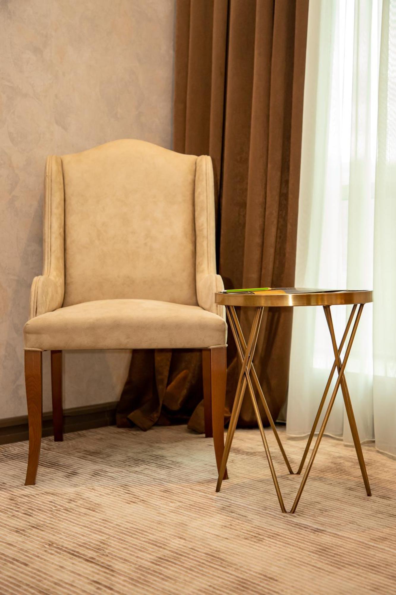 Midtown Hotel Баку Екстериор снимка